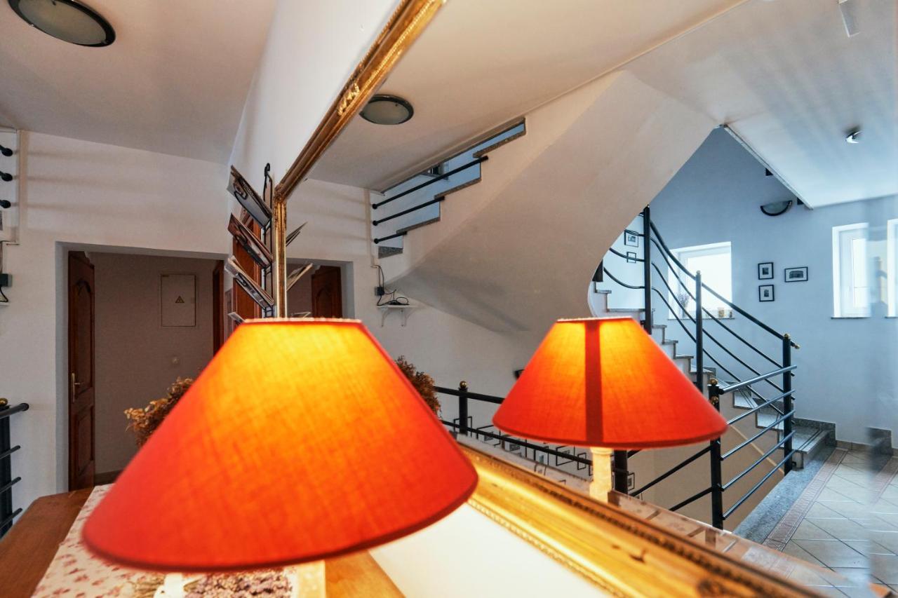 Rooms & Restaurant Ostarija Dolenjske Toplice Bagian luar foto