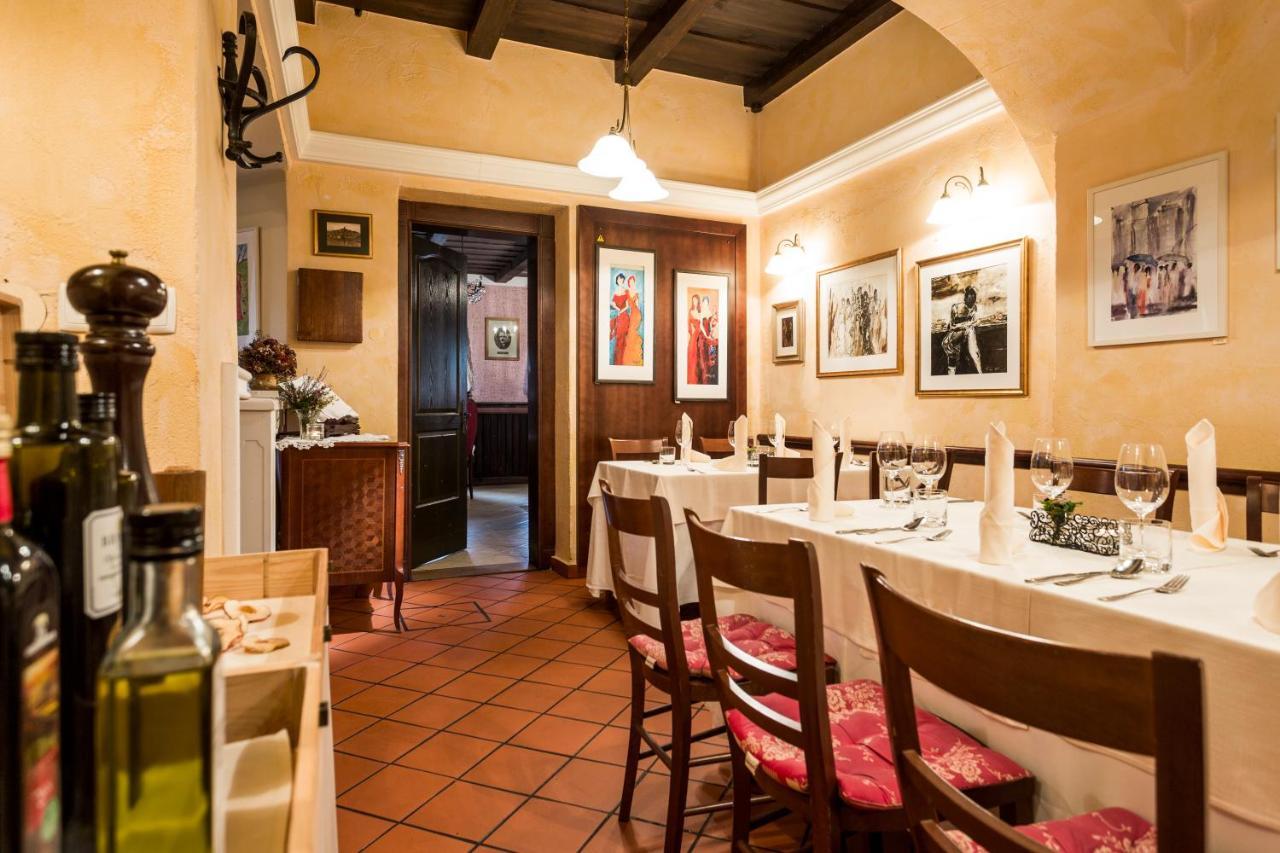 Rooms & Restaurant Ostarija Dolenjske Toplice Bagian luar foto